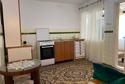 Casă cu 4 camere decomandat în Central - 15
