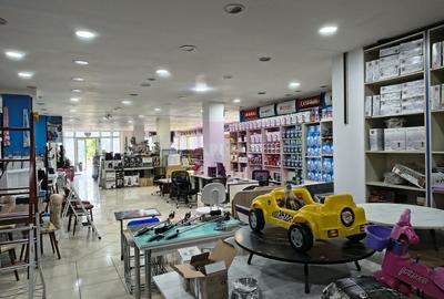 Spațiu comercial, de 300 mp, în Afumați - 15