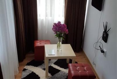 Casă cu 3 camere în Groșani - 2