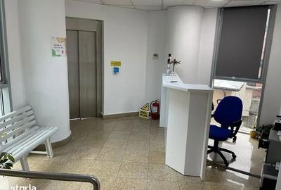 Spațiu comercial, de 1,000 mp, în Vitan - 2