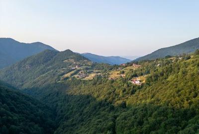 Teren de 2380 mp, în Măguri - 13