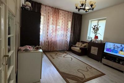 Apartament cu 4 camere în Brazda lui Novac