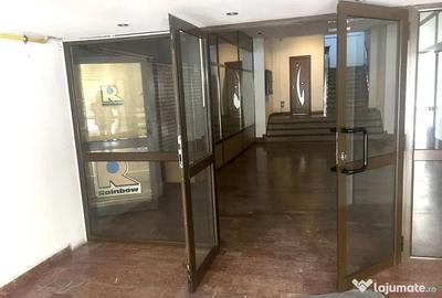 Spațiu comercial, de 436 mp, în Băneasa - 3