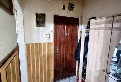 Apartament cu 2 camere semidecomandat, mobilat în Far - 15