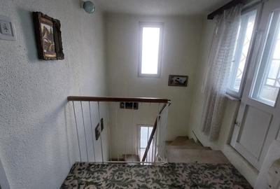 Casă cu 4 camere în Dorobanți