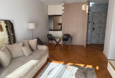 Apartament cu 3 camere semidecomandat, mobilat în Plopilor - 1