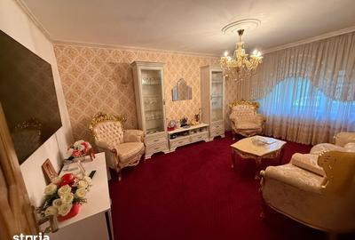 Apartament cu 3 camere decomandat în Republicii - 1