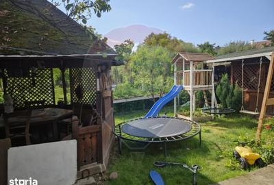Casă cu 3 camere cu Teren 308 Mp în Central