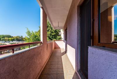 Apartament cu 3 camere decomandat, mobilat în Podgoria