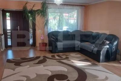 Casă cu 5 camere cu Teren 600 Mp în Central - 1