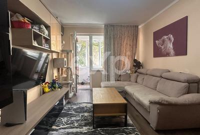 Apartament cu 3 camere decomandat, mobilat în Tei