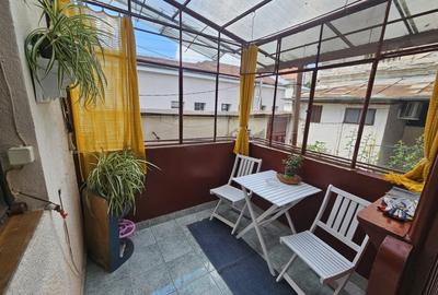 Apartament cu 3 camere semidecomandat, mobilat în Central - 12