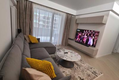 Apartament cu 3 camere decomandat, mobilat în Pipera