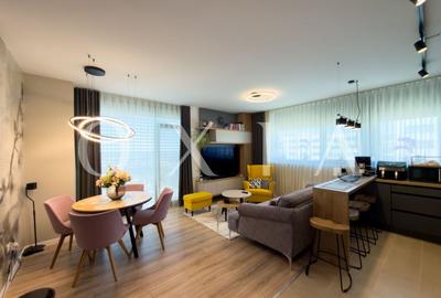 Apartament cu 3 camere semidecomandat, mobilat în Torontalului