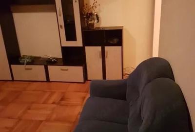Garsonieră decomandată în Grădiște