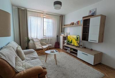Apartament cu 2 camere decomandat în Complex Studențesc - 2