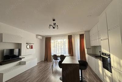 Apartament cu 2 camere decomandat în Central - 1