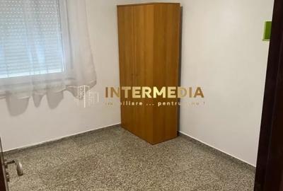 Apartament cu 3 camere decomandat, mobilat în Cetate - 4
