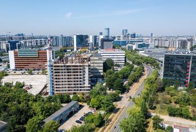 Apartament cu 4 camere decomandat în Barbu Văcărescu