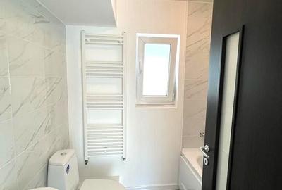 Casă cu 3 camere cu Teren 220 Mp în Central