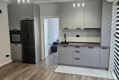 Apartament cu 2 camere semidecomandat, mobilat în Florești
