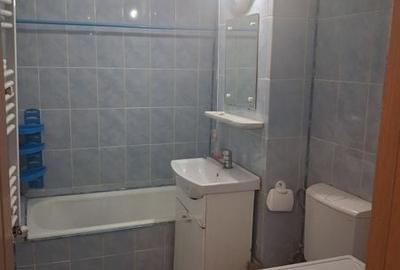 Garsonieră decomandată în Brazda lui Novac