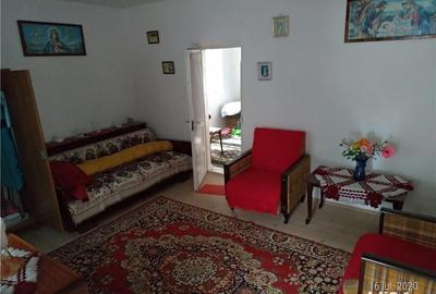 Casă cu 4 camere cu Teren 900 Mp în Nisiporești - 4