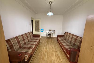Apartament cu 3 camere decomandat în Gară