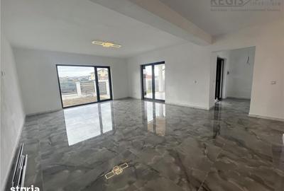 Casă cu 4 camere cu Canalizare în Cristian - 8