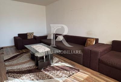 Apartament cu 3 camere decomandat în Nufărul