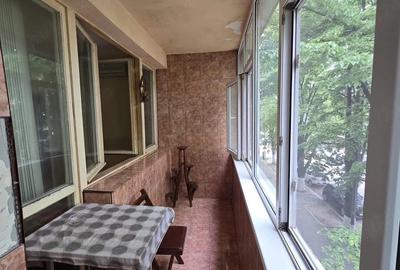 Apartament cu 3 camere semidecomandat în Țiglina 3 - 5