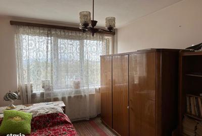 Apartament cu 3 camere decomandat în Central - 1
