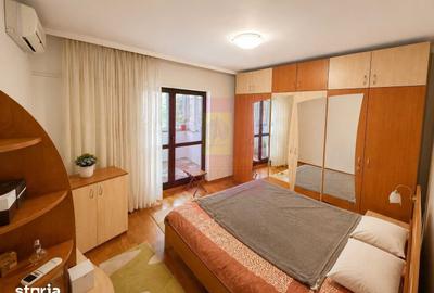 Apartament cu 3 camere decomandat în Centrul Civic