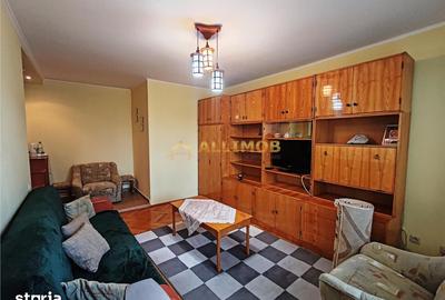 Apartament cu 2 camere decomandat în Ultracentral