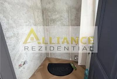 Casă cu 4 camere cu Teren 310 Mp în Berceni