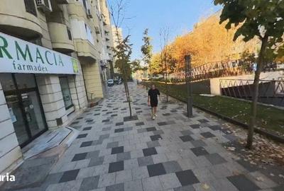 Spațiu comercial, de 43 mp, în Mihai Bravu
