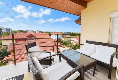 Apartament cu 3 camere decomandat în Lipovei