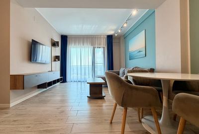Apartament cu 3 camere decomandat, mobilat în Faleza Nord