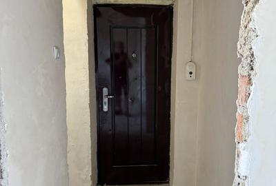 Apartament cu 2 camere în Micro 1 - 2