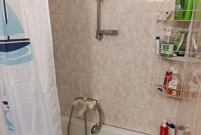 Casă cu 2 camere cu Teren 380 Mp în Central