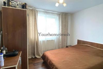Apartament cu 2 camere semidecomandat în Craiovița Nouă