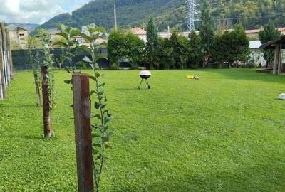 Casă cu 2 camere în Central