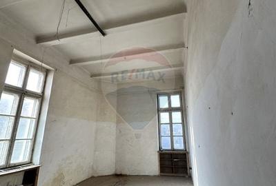 Spațiu comercial, de 2,500 mp, în Ultracentral - 22