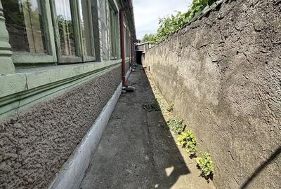 Casă individuală cu 3 camere cu Canalizare în Central - 8