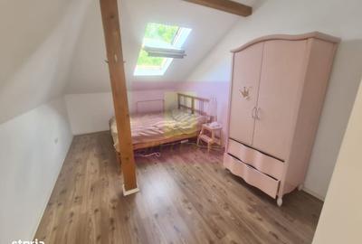 Casă cu 4 camere cu Teren 6600 Mp în Cornu