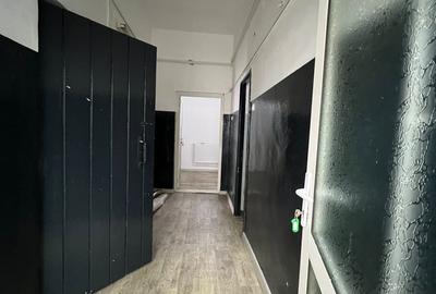 Spațiu comercial, de 106 mp, în Casa de Cultură - 16