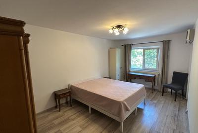 Apartament cu 3 camere decomandat în Central - 5