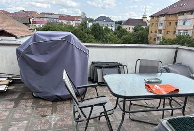 Apartament cu 3 camere decomandat în Stana - 8