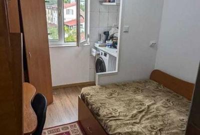 Garsonieră în Podu Roș - 1
