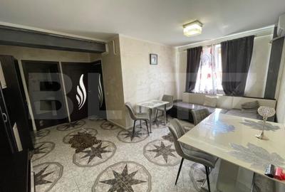 Apartament cu 2 camere semidecomandat, mobilat în Craiovița Nouă